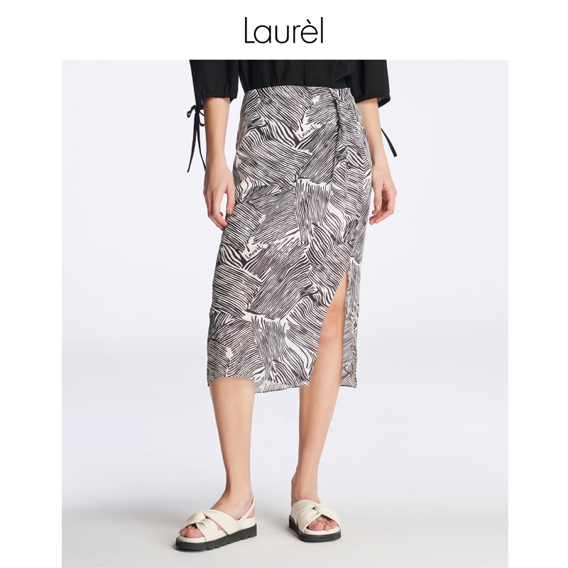 【妍妍专属】Laurel劳芮黑白线条压褶半裙女LWL342Q04600