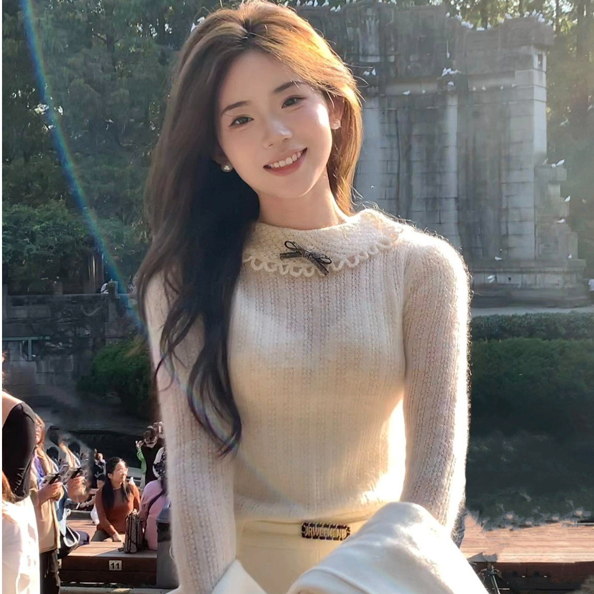 高级感超好看的针织衫2025秋冬新款少女荷叶领蝴蝶结修身内搭上衣