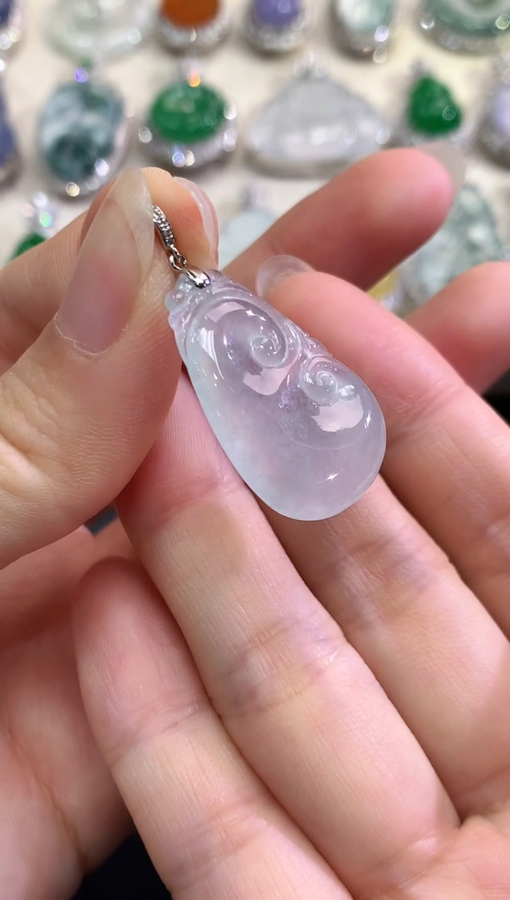 【闪购商品】翡翠颈饰18K金镶嵌B8    