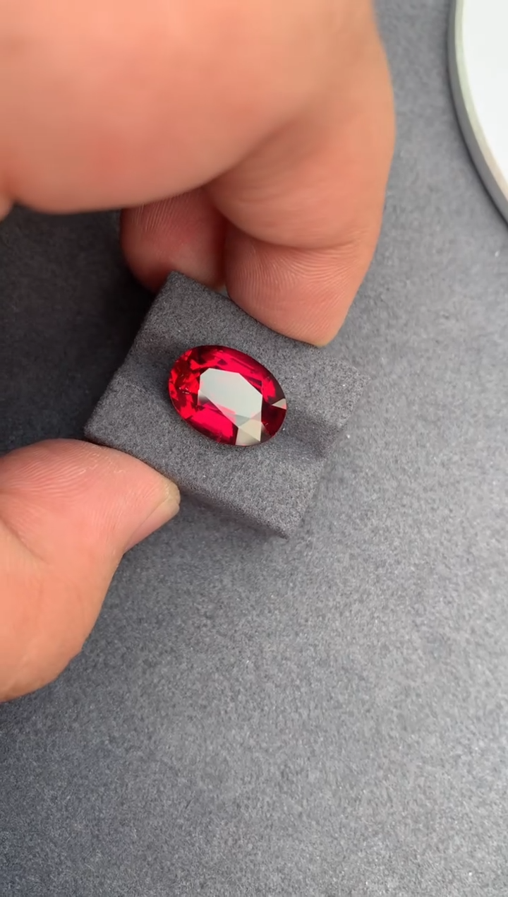 【闪购商品】碧玺裸石未镶嵌8ct卢比莱