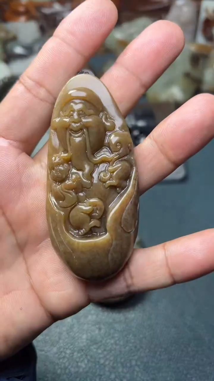 未镶嵌和田玉把件-