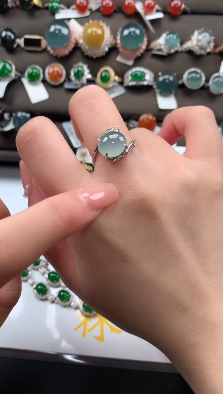 【闪购商品】翡翠戒指银S925镶嵌52141