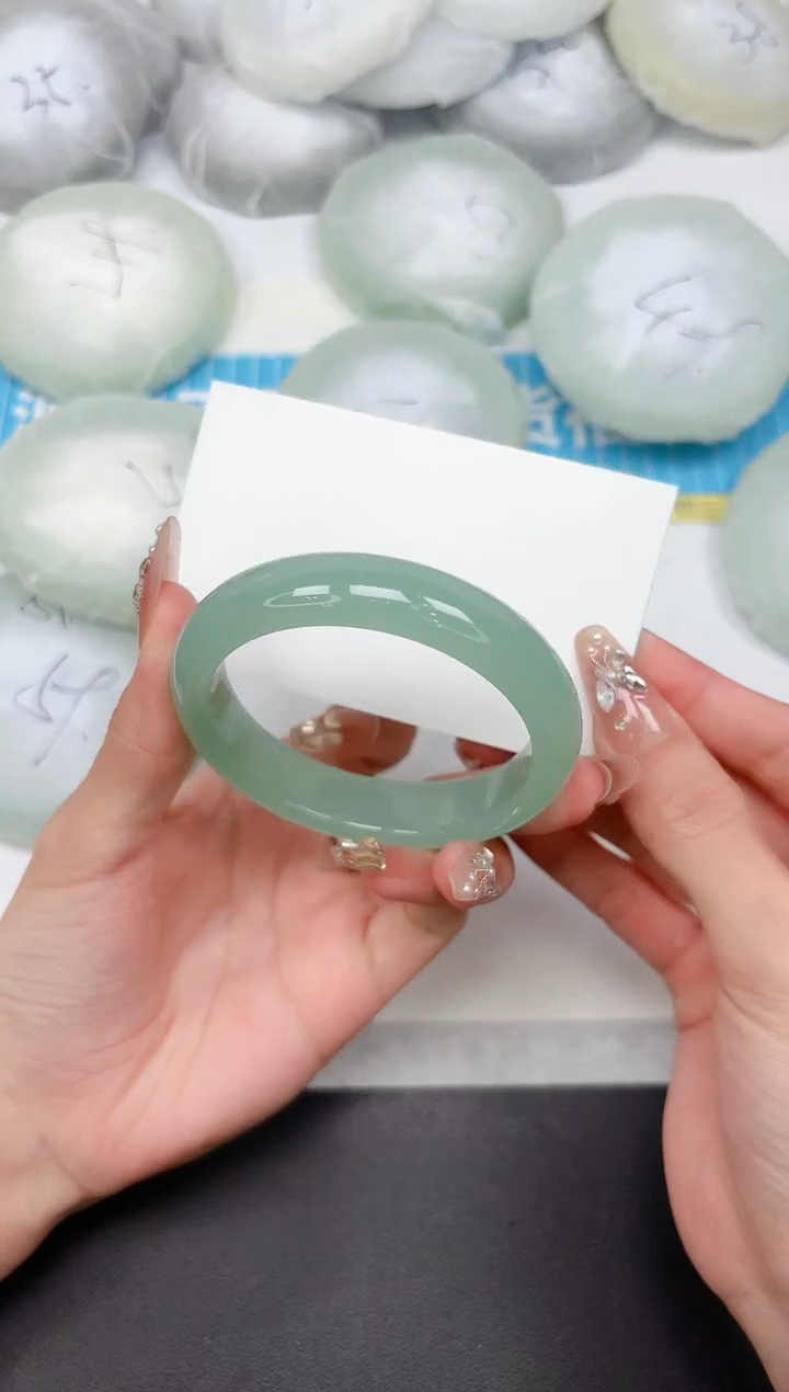 石英质玉手镯未镶嵌405-54.4