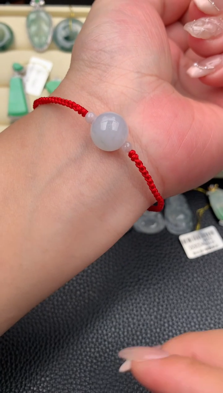 【闪购商品】翡翠手绳未镶嵌D684