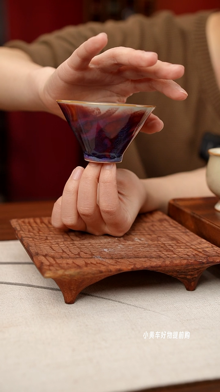 【闪购商品】摆件小师妹-钧瓷-信任