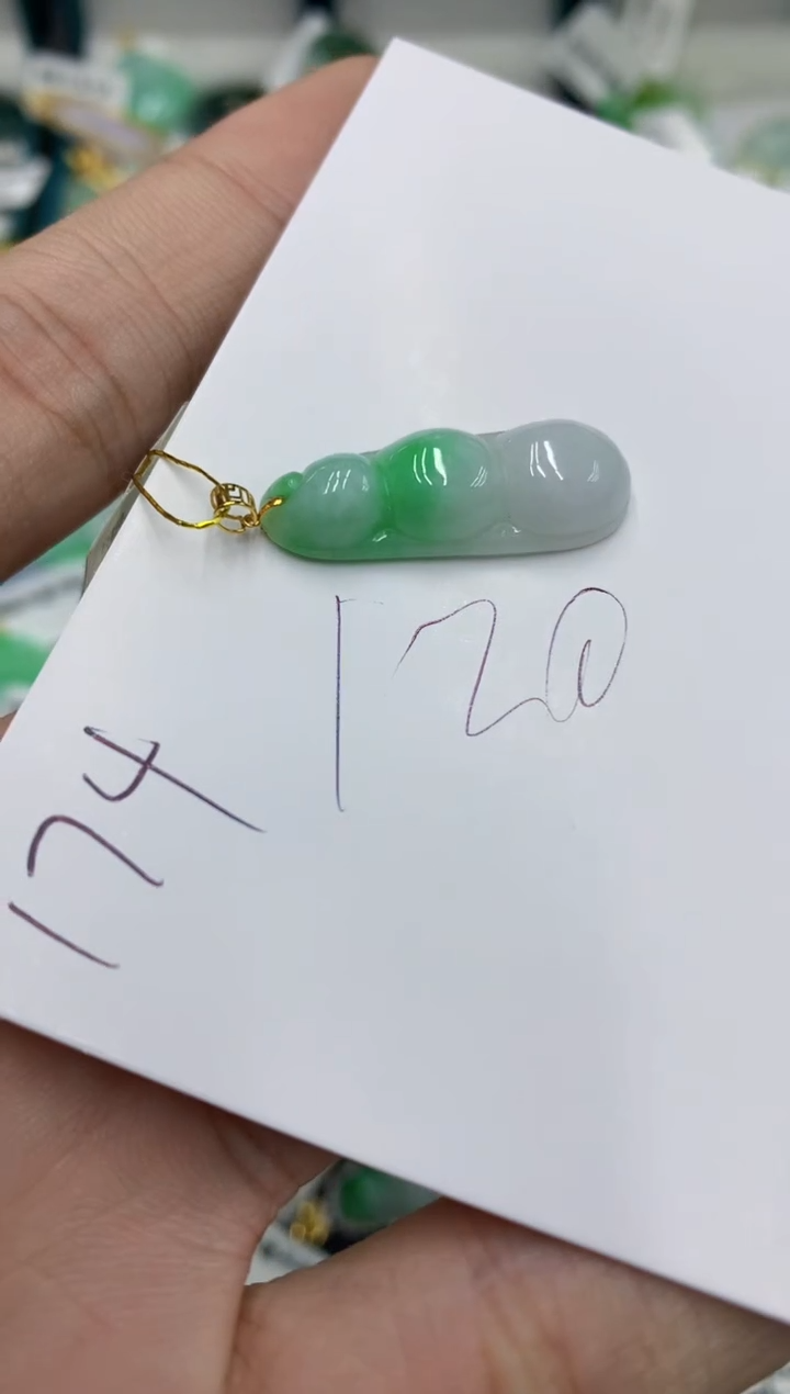 【闪购商品】翡翠颈饰18K金镶嵌翡翠