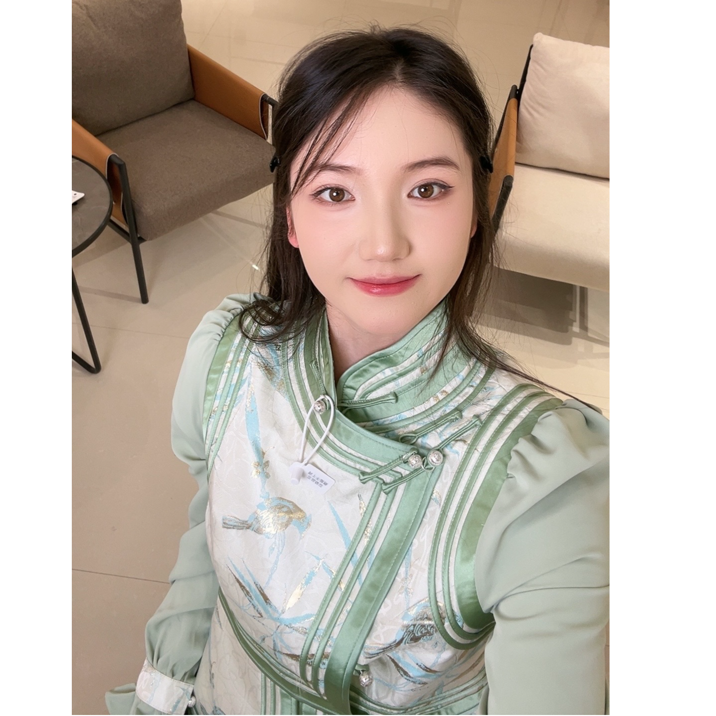 阿泯娜XF257018纱袖马甲