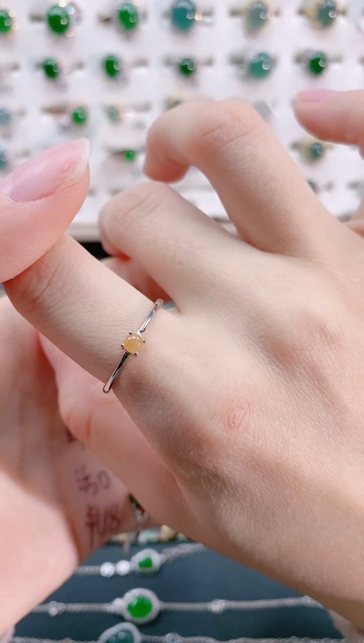 【闪购商品】翡翠戒指银S925镶嵌天然翡翠