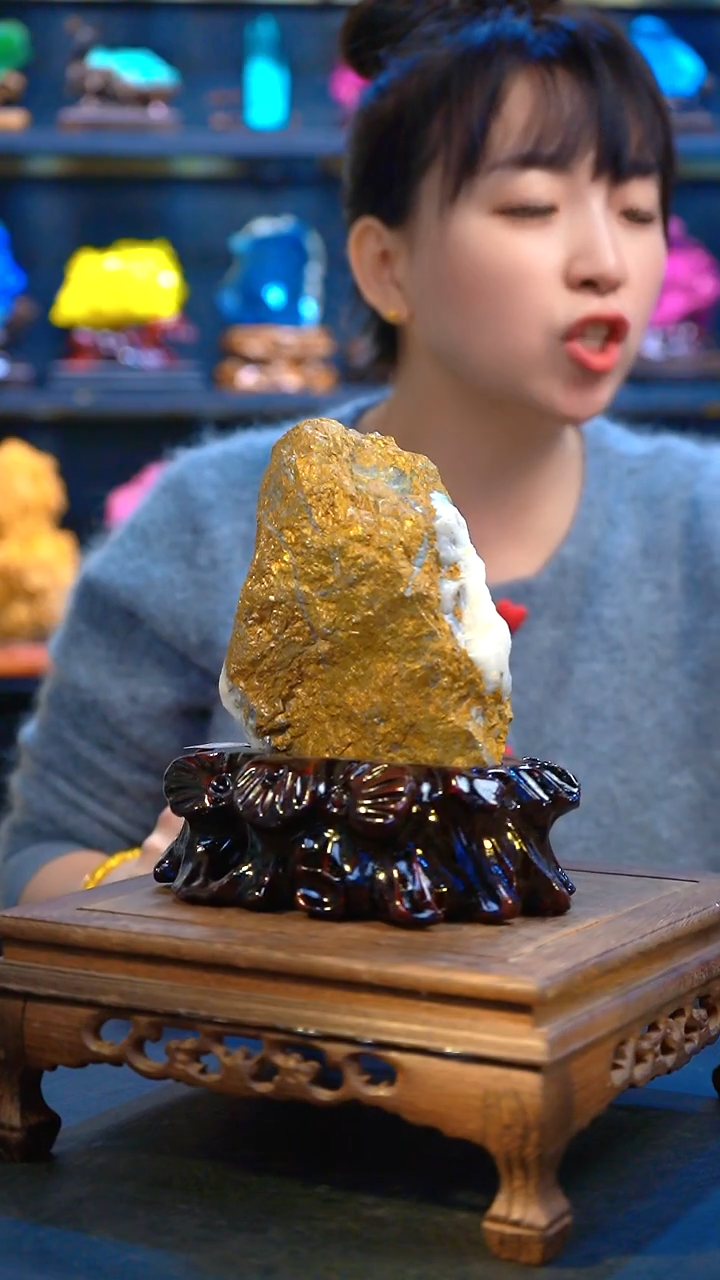 石材用****2精品矿石晶体摆件