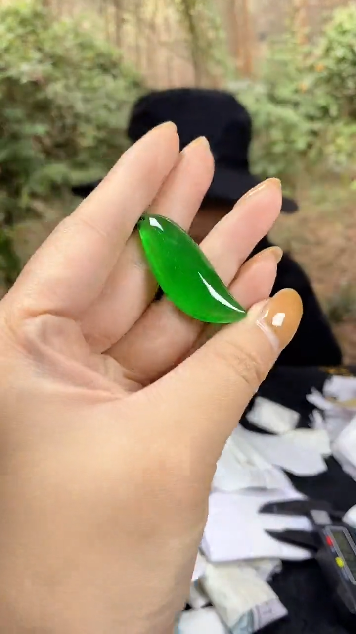 满色吊坠 所见即所得！！