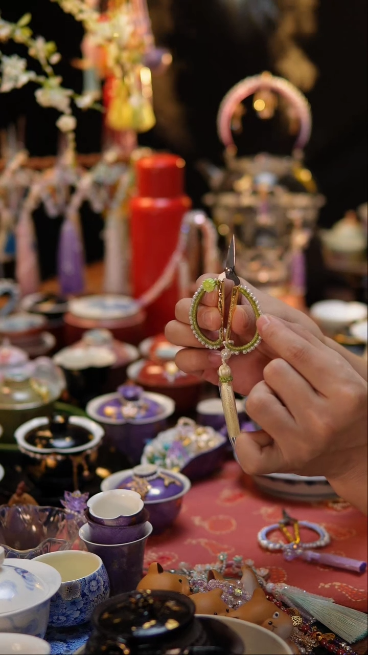 【闪购商品】摆件手工编织牛油果剪刀