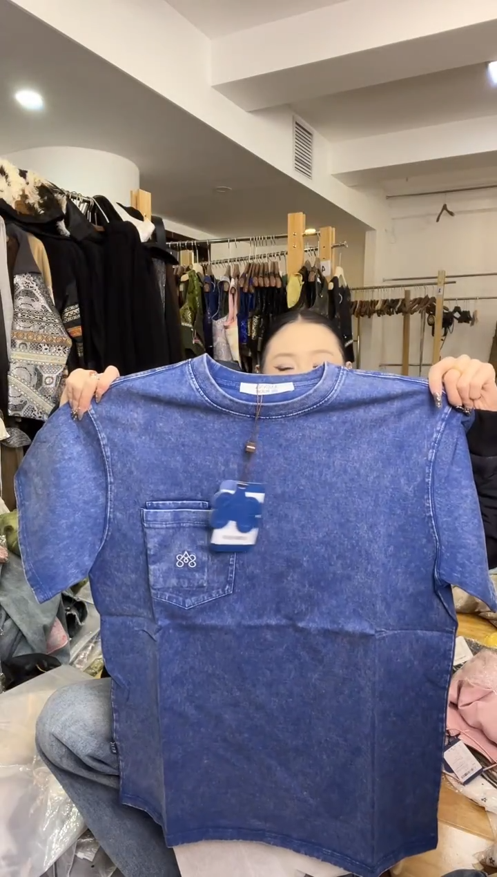 S码      120斤   半袖