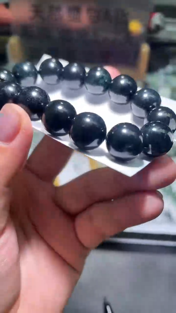 【闪购商品】翡翠手串未镶嵌翡翠