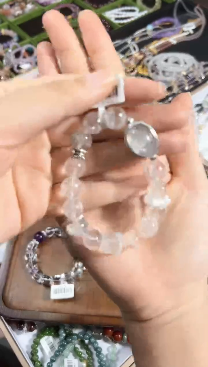 【闪购商品】水晶手链未镶嵌颜色微差多样性发货发其一