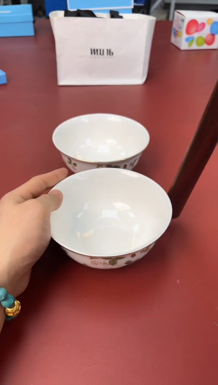 【闪购商品】瓷片新号开播全场漏@@H936