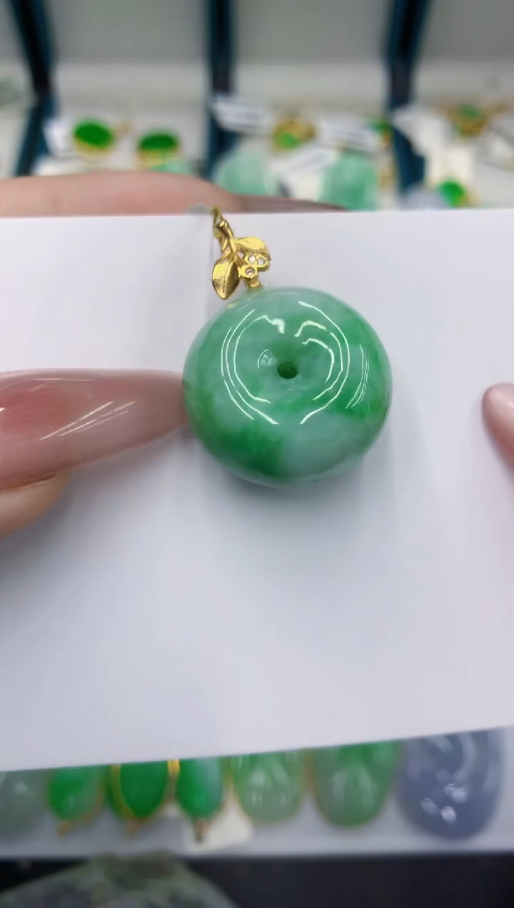 颈饰未镶嵌翡翠111111