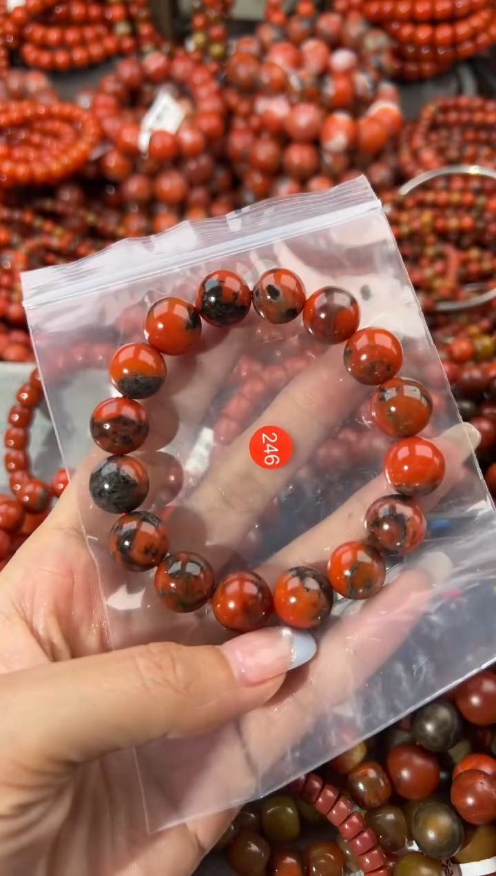 未镶嵌手串南红玛瑙13+