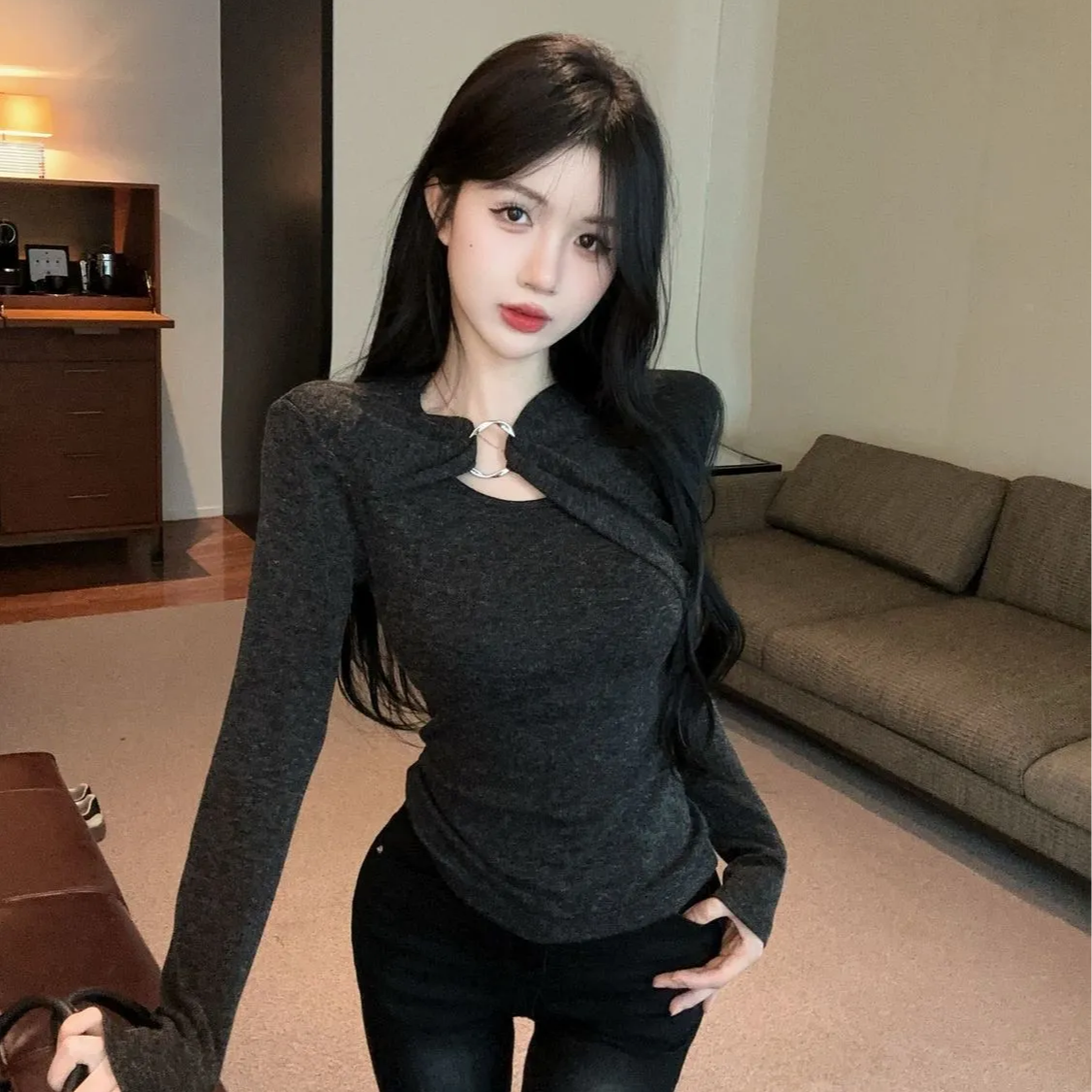 韩系设计感金属圆环假两件长袖上衣女秋冬新款辣妹百搭修身打底衫