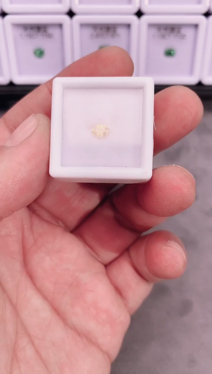 裸石蓝宝石未镶嵌蓝0.5