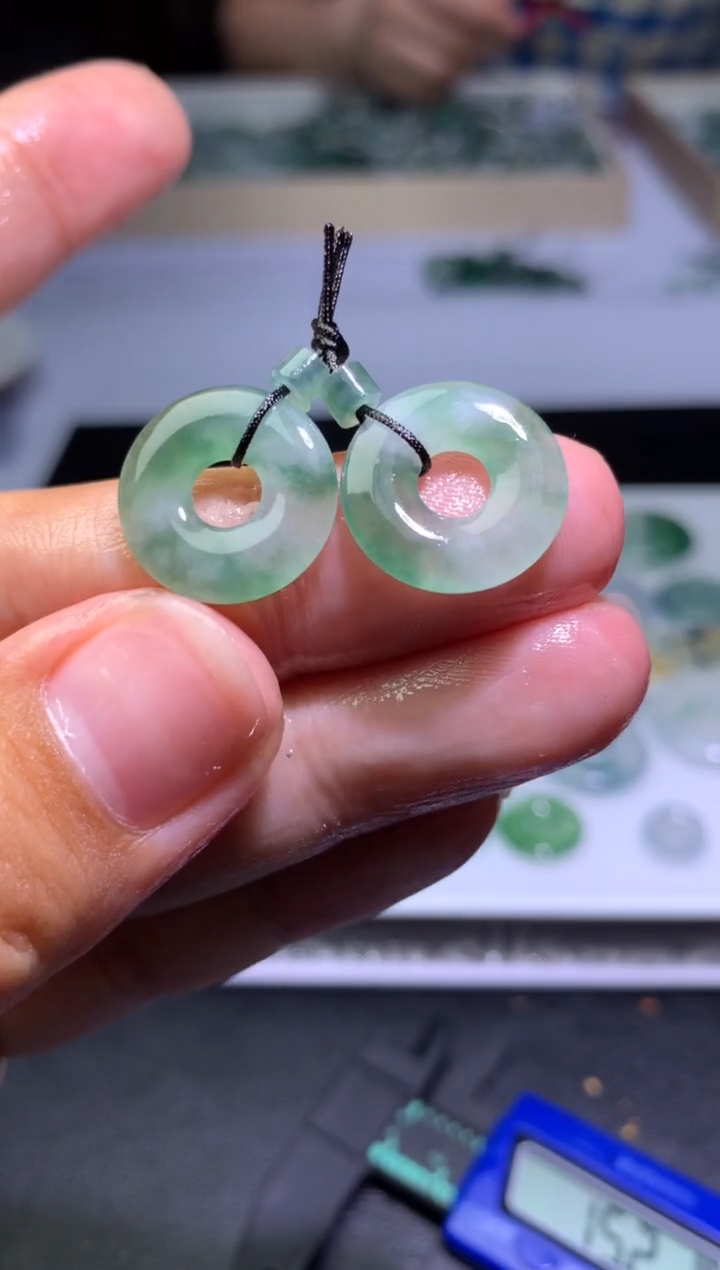 定制翡翠未镶嵌毛货