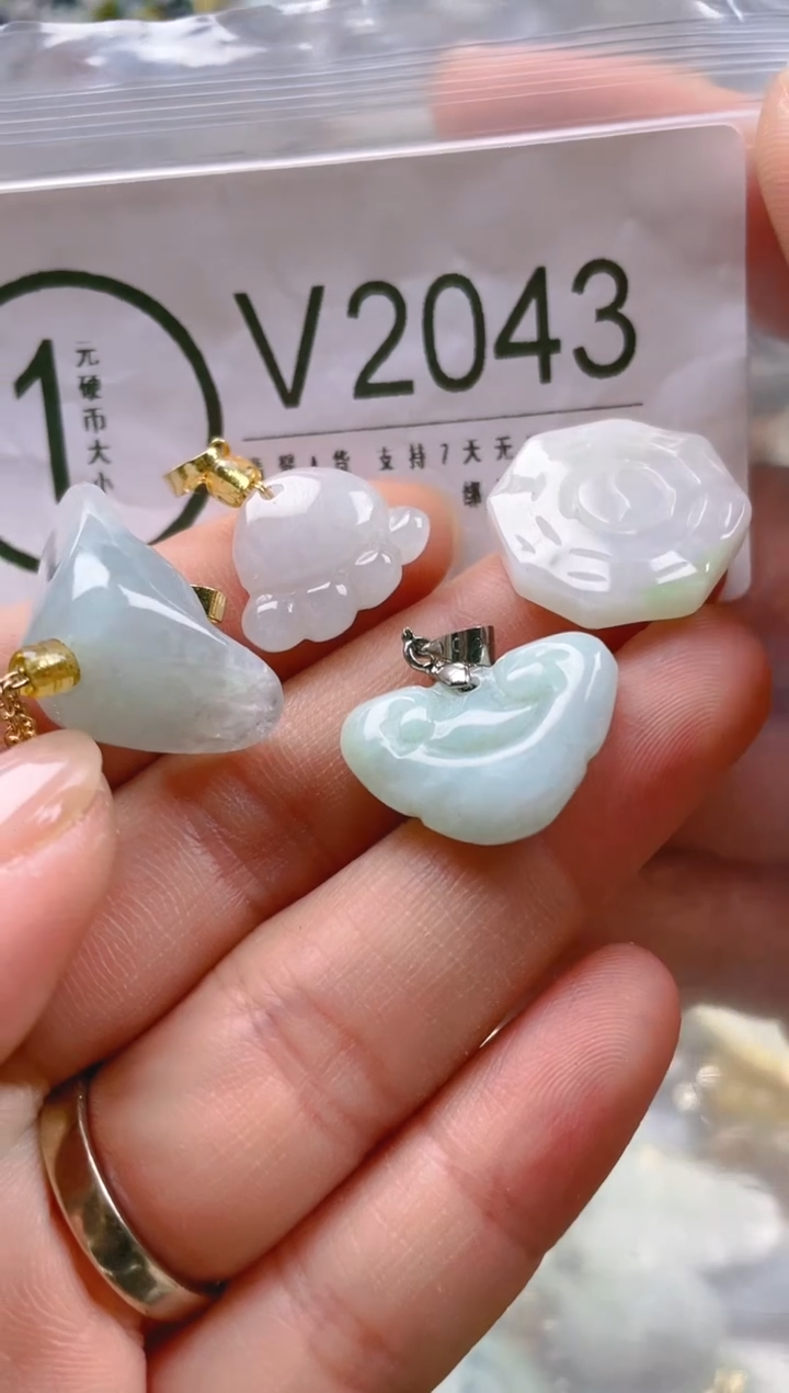 【闪购商品】翡翠颈饰未镶嵌/V/翡翠A货一图一物