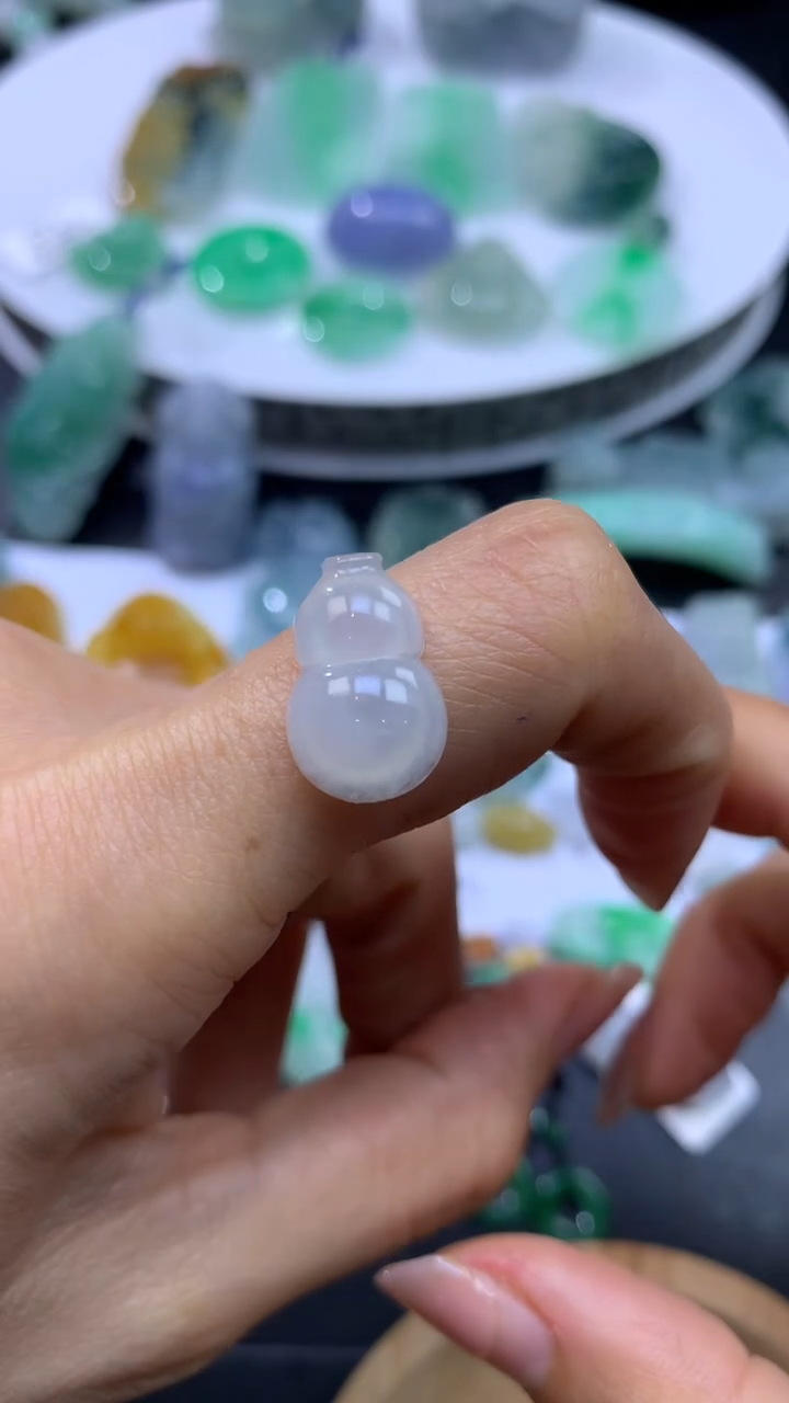 【闪购商品】定制翡翠未镶嵌翡翠