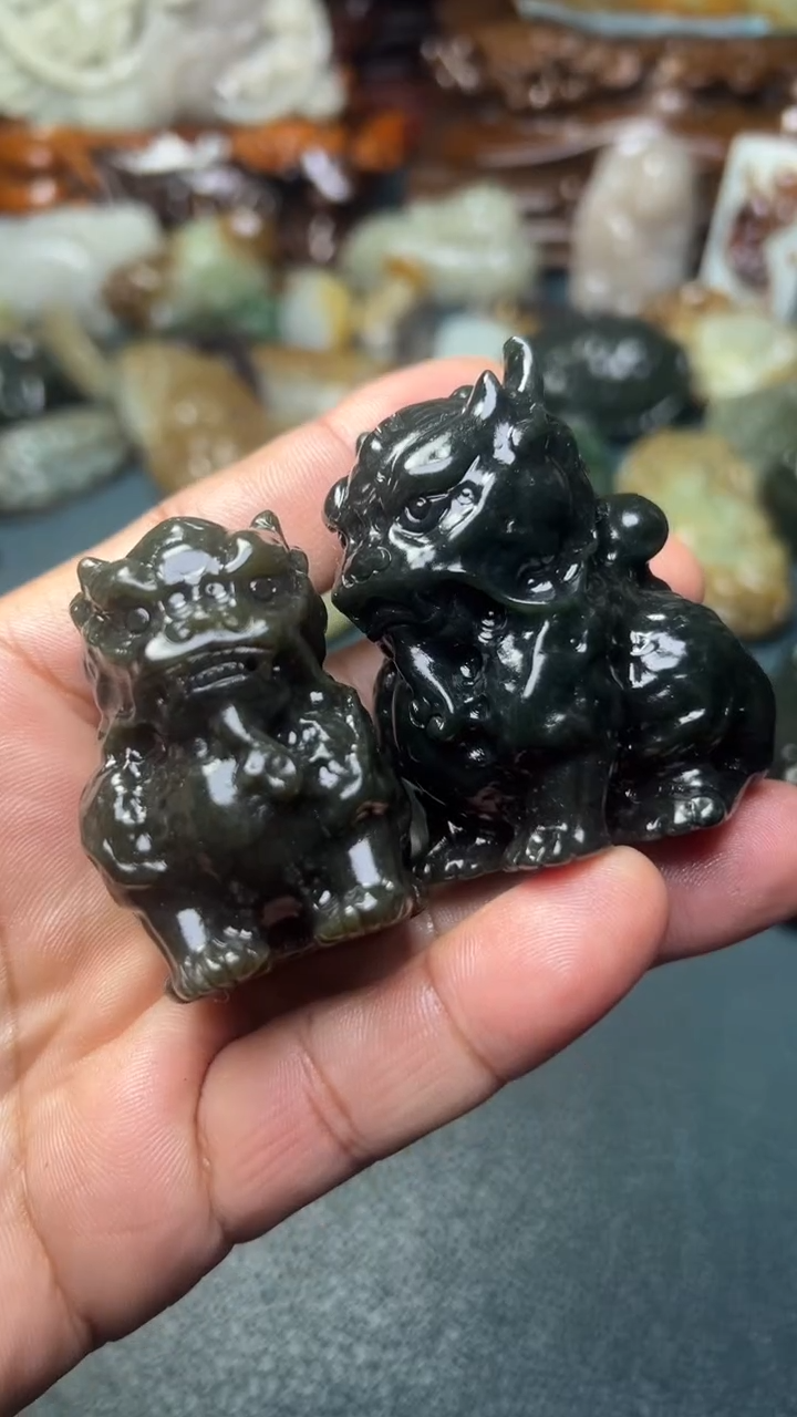 未镶嵌和田玉把件2