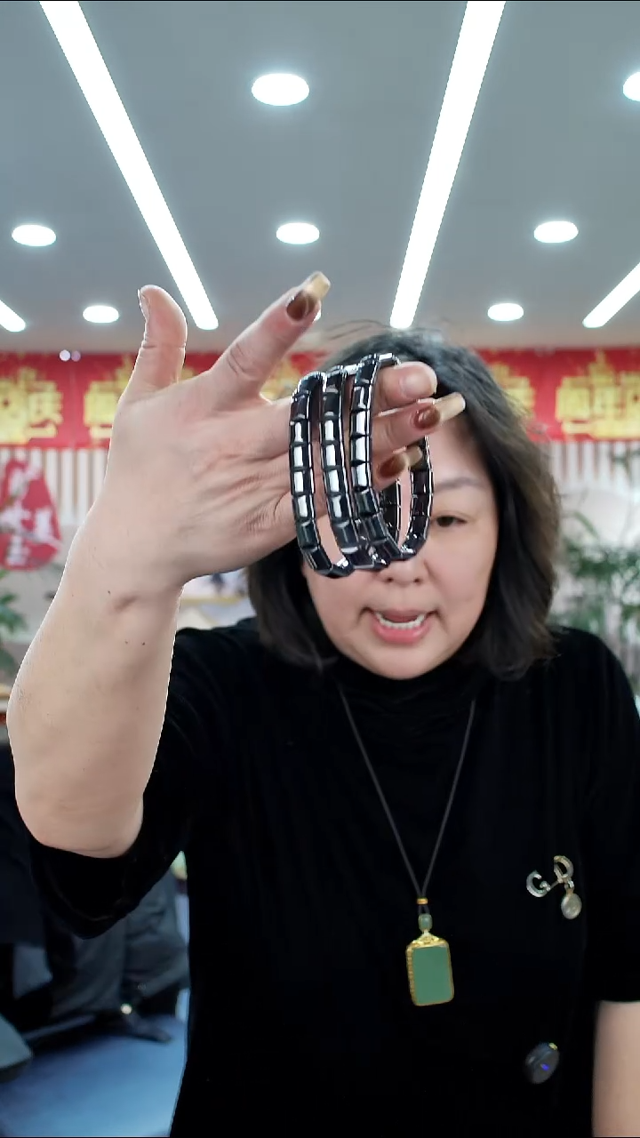 多样式发货随机发一太