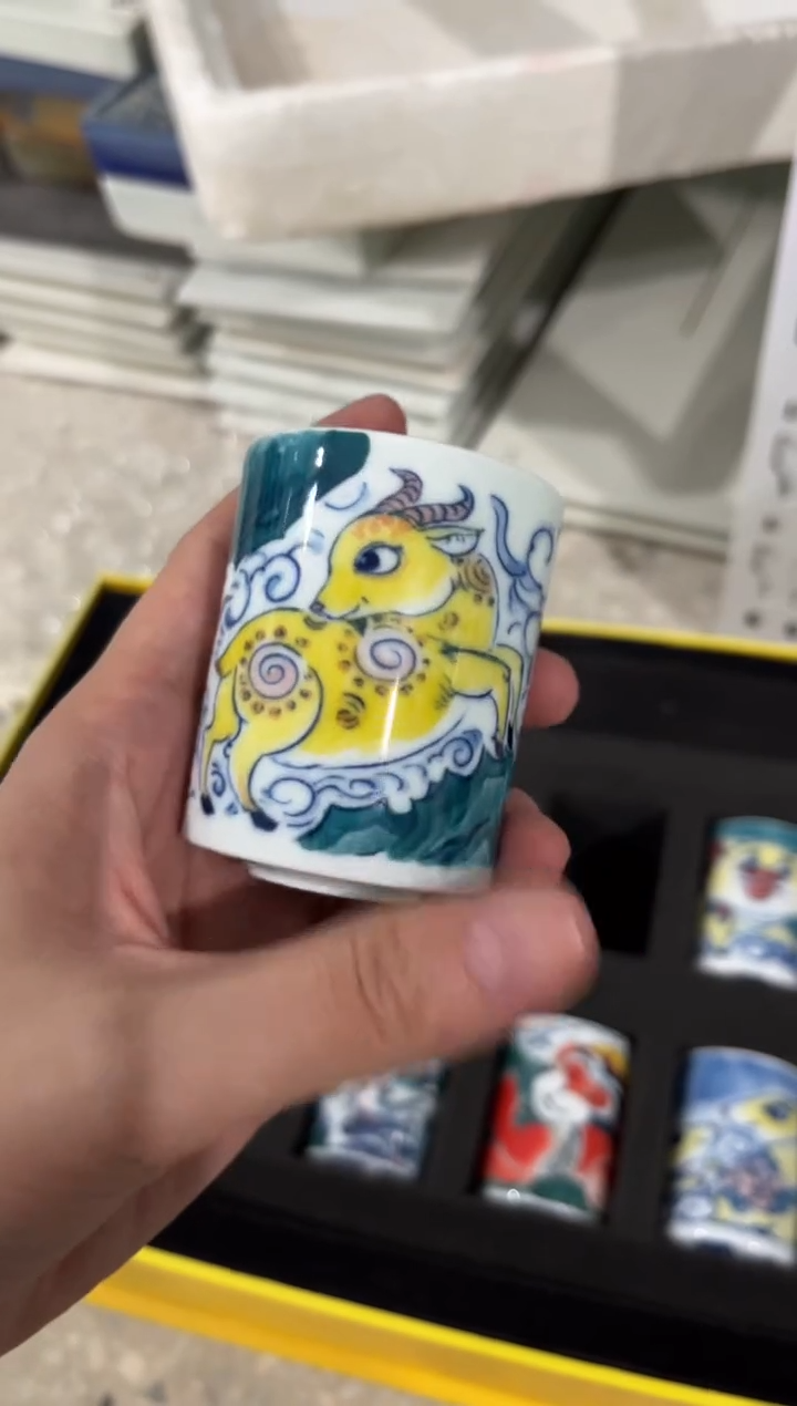 陶瓷昨明景德镇陶瓷：主人杯