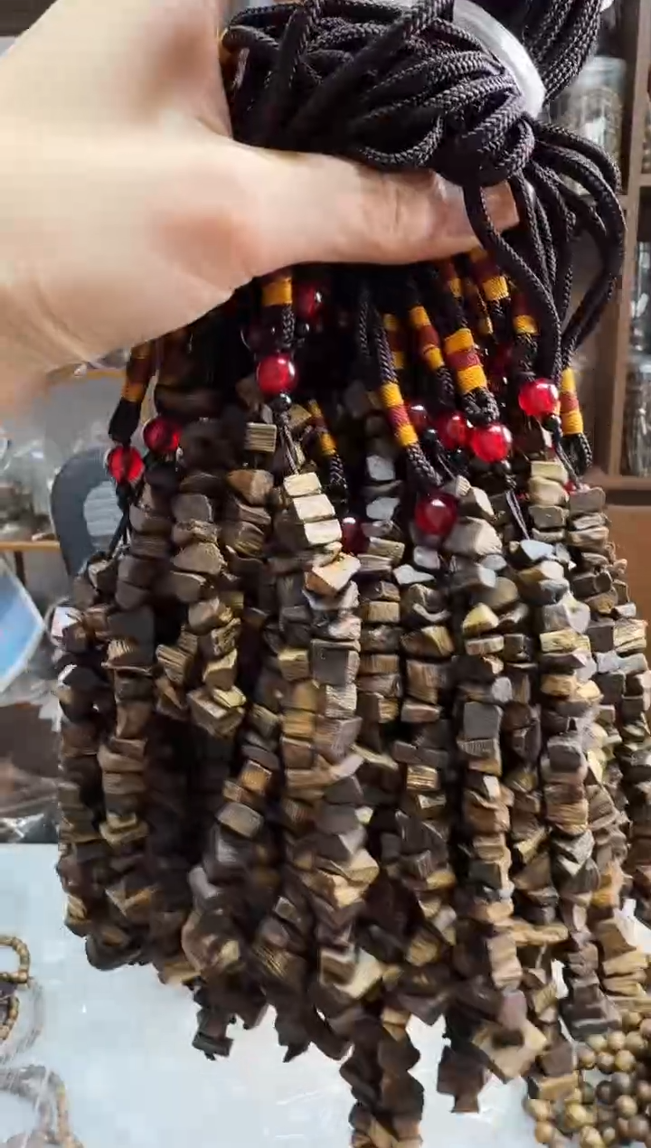 沉香沉香碎屑车挂静静沉香甄选多样性发一