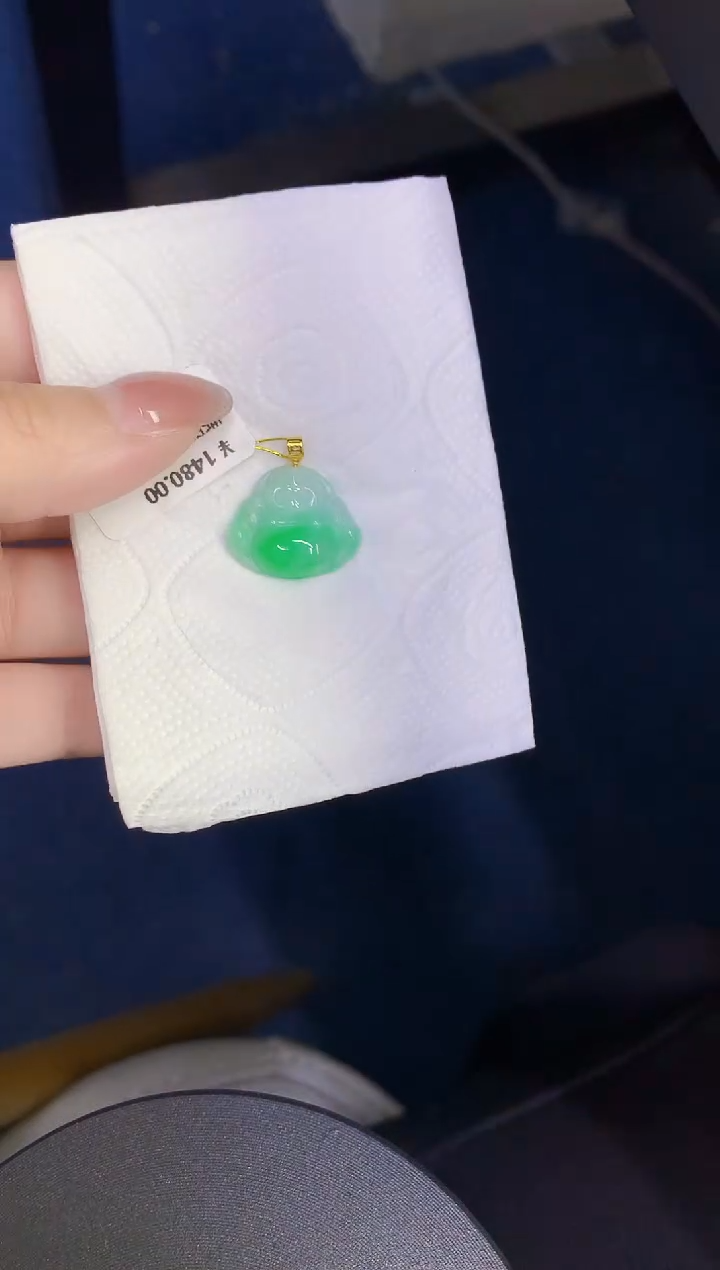 颈饰18K金镶嵌翡翠缅甸天然翡翠A货