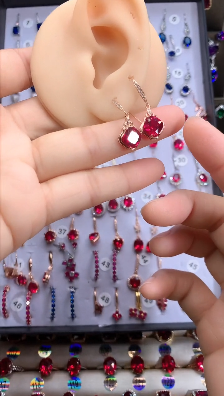 【闪购商品】红宝石耳饰银S925镶嵌玫瑰金