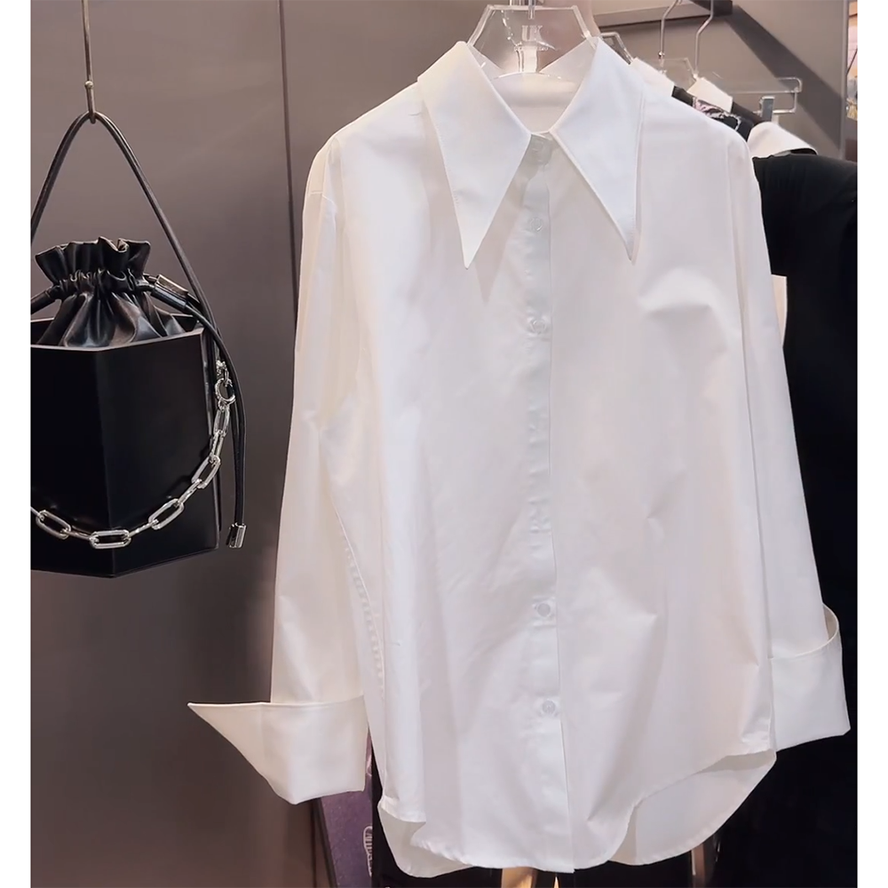 设计师自带珍珠的低调光泽和精致感气质时尚长袖白衬衫W1088