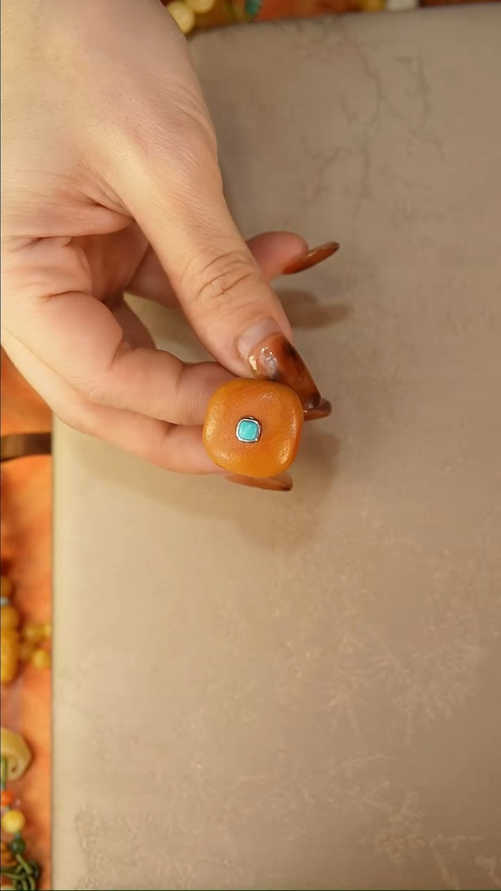 【闪购商品】蜜蜡戒指银S925镶嵌戒指