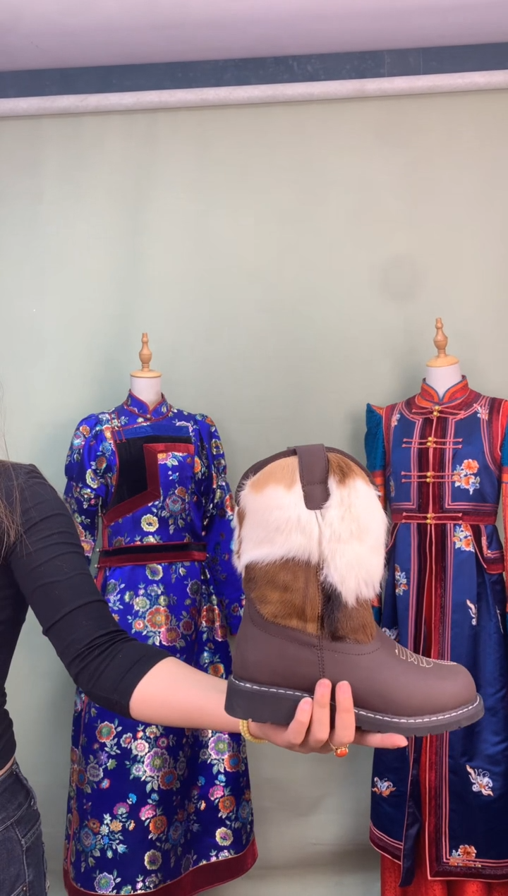 羊剖层皮革35码数马毛靴