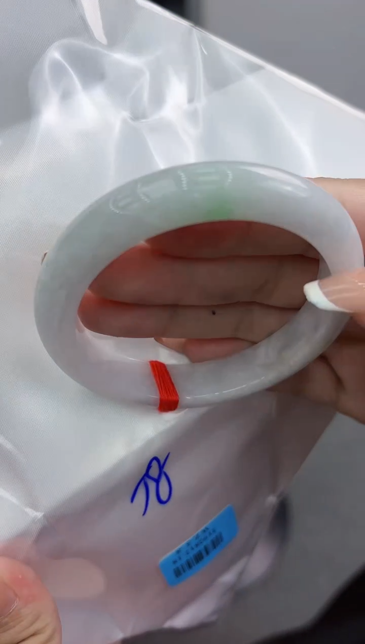 【闪购商品】翡翠手镯未镶嵌翡翠手镯