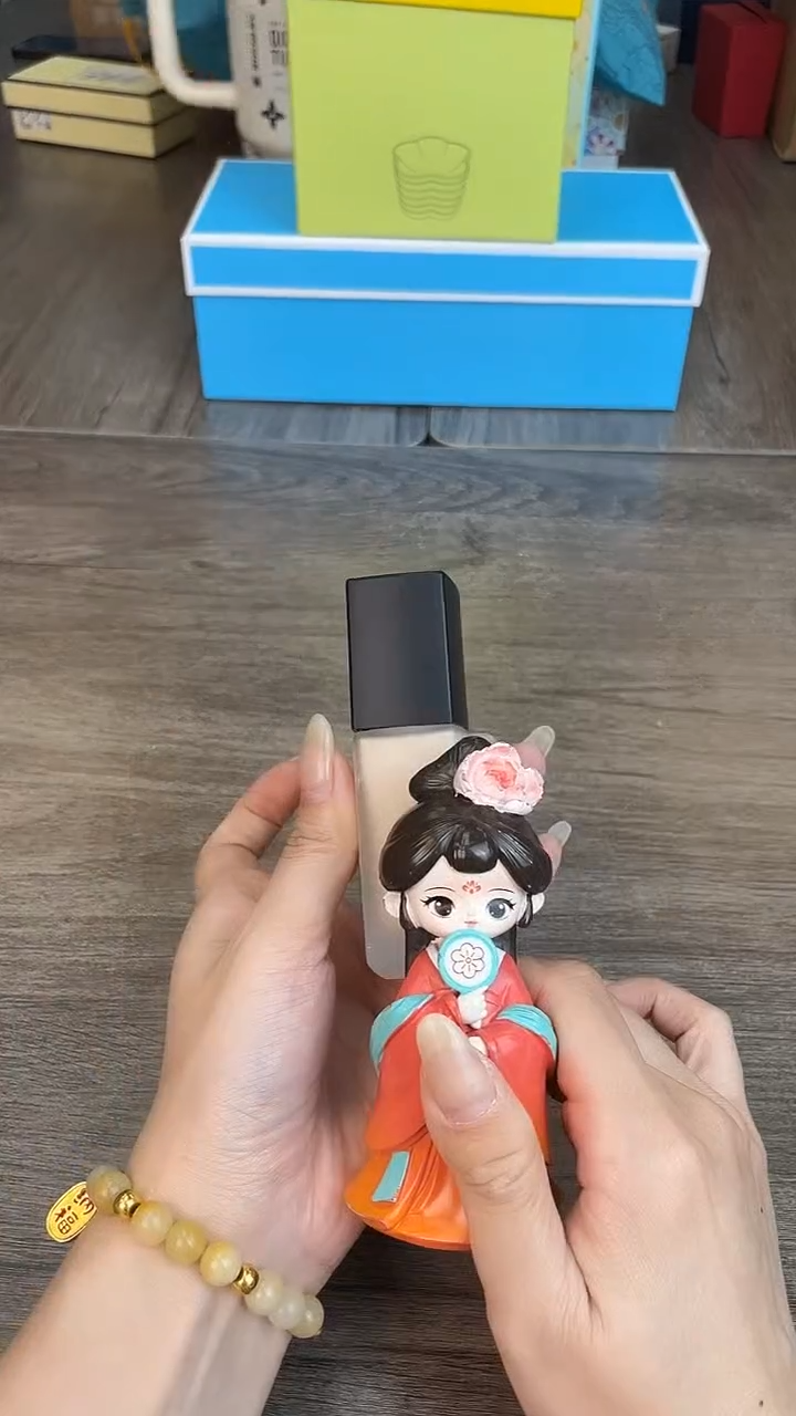 瓷片新号开播漏不停@@CQ822