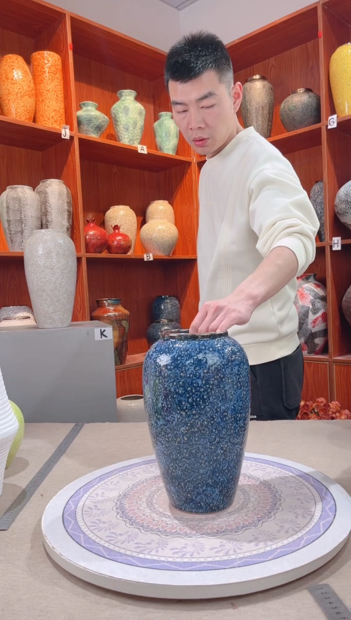 【闪购商品】瓶 陶瓷花瓶 无花紫水晶中号 