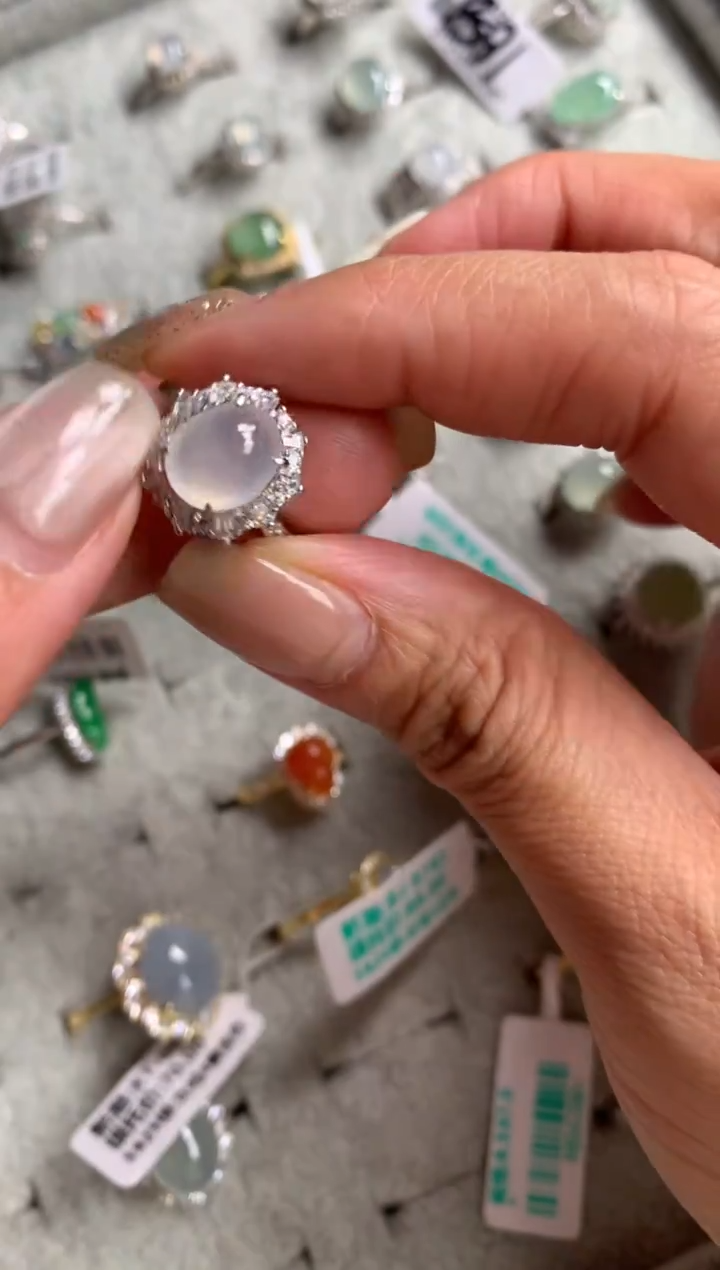 银S925镶嵌戒指翡翠95