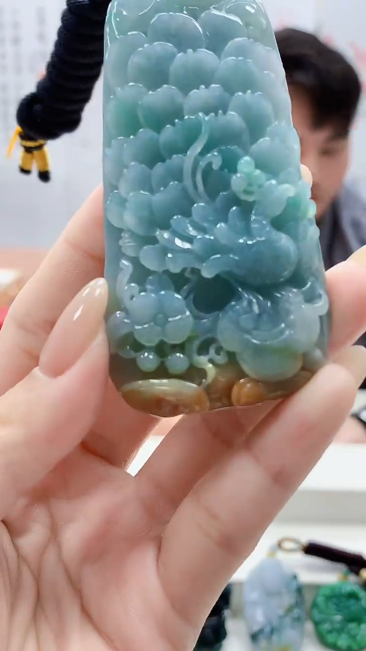 未镶嵌定制翡翠5060lr-毛货挂件105