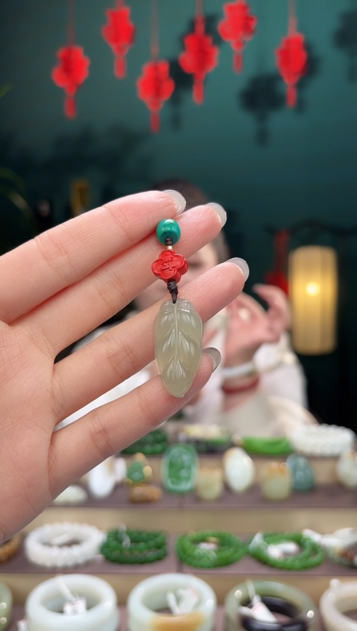 【闪购商品】和田玉挂件未镶嵌叶子挂件多样性