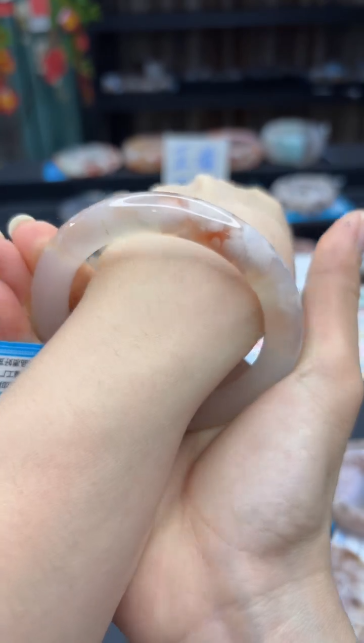 【闪购商品】石英质玉手镯未镶嵌2032（55圈）