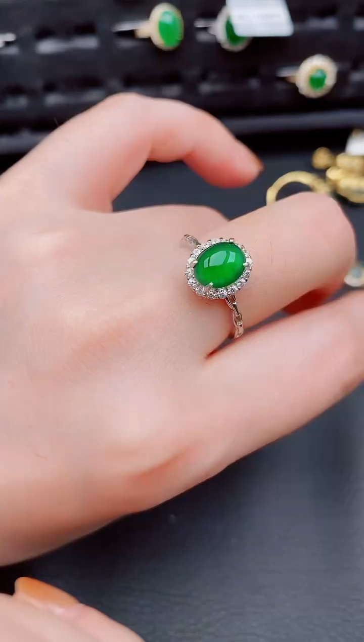 【闪购商品】翡翠戒指银S925镶嵌天然a货翡翠242