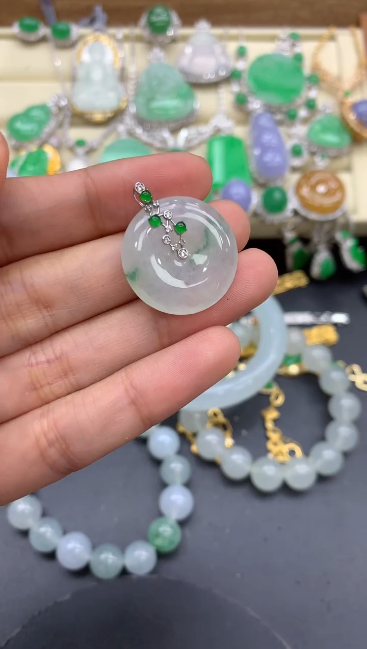 【闪购商品】翡翠颈饰18K金镶嵌569-中国好珍宝