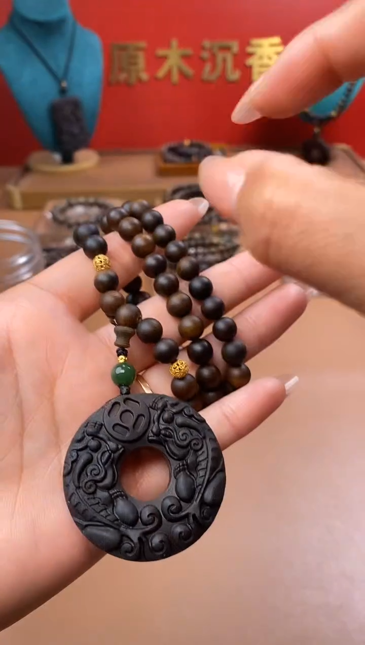 【闪购商品】沉香手串L沉水紫棋08三圈+白棋沉香木雕貔貅环