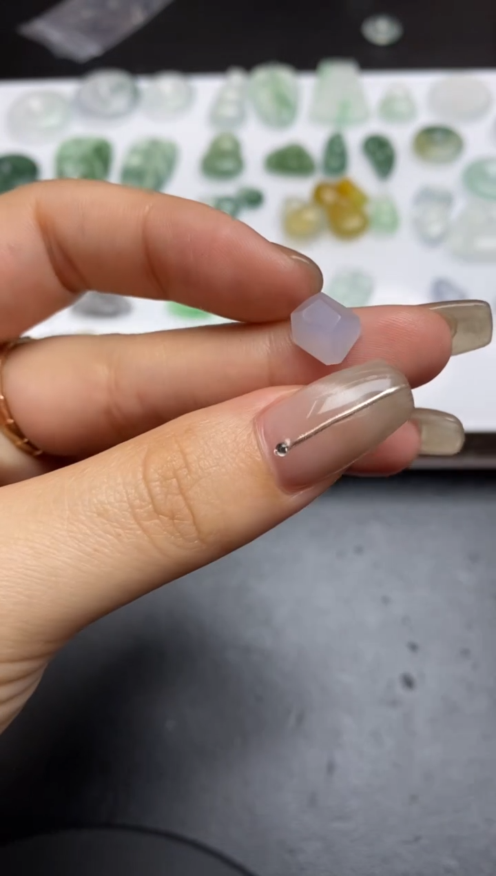 【闪购商品】定制翡翠未镶嵌翡翠毛货~
