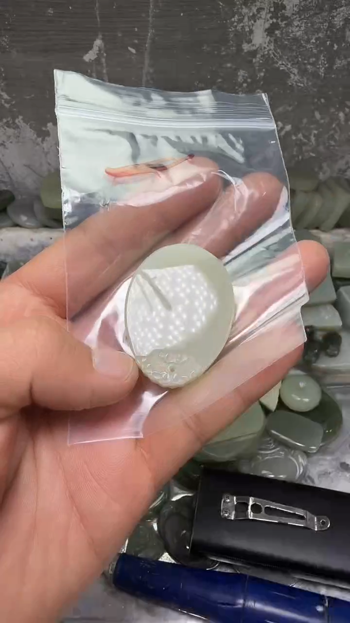 吊坠(不含链)未镶嵌和田玉吊坠