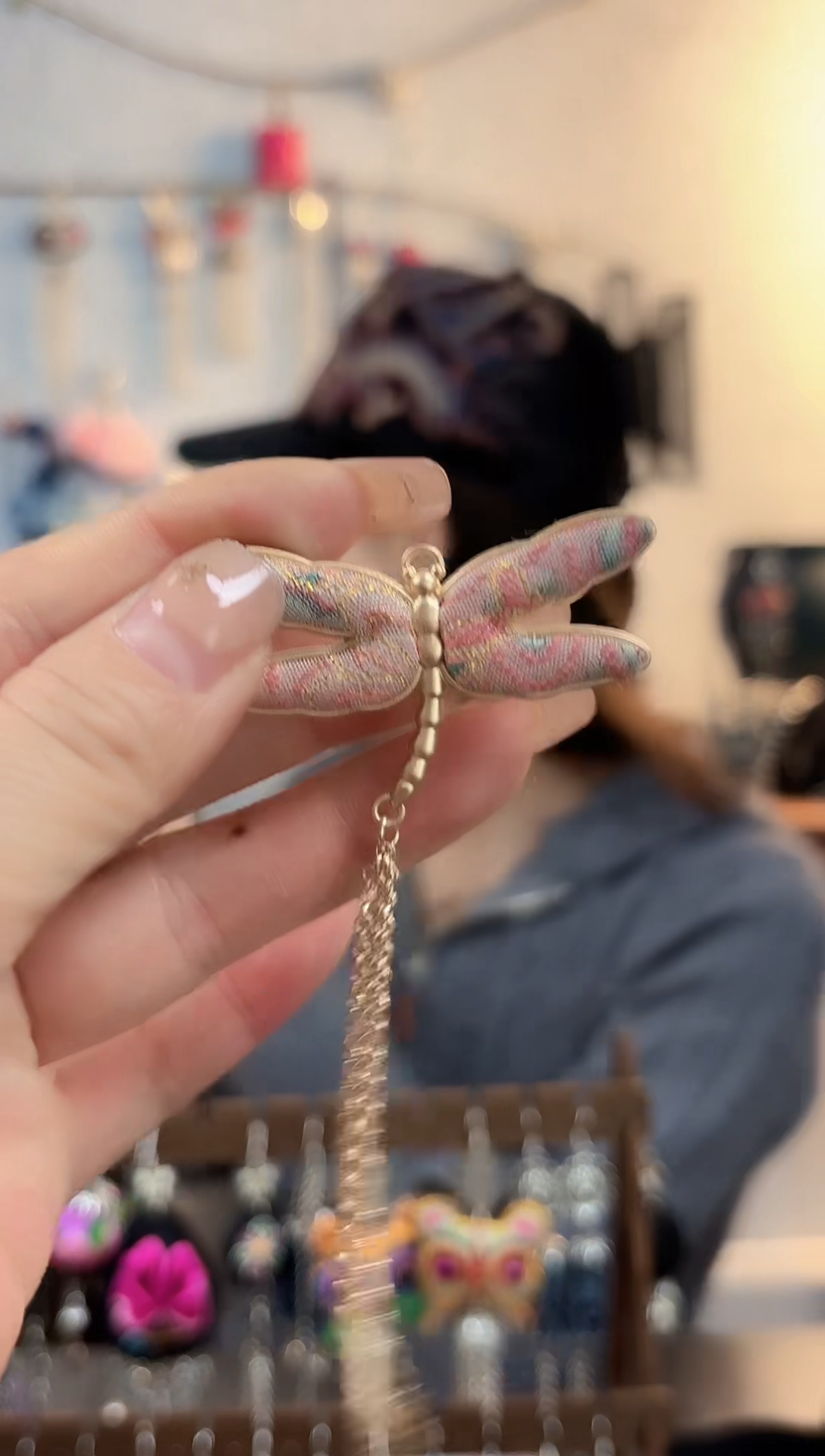 织绣彩云南阁非遗老绣饰品094