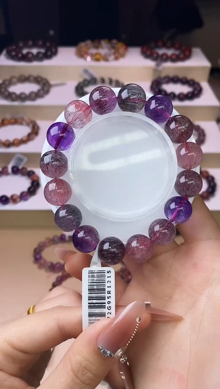 【闪购商品】水晶手链未镶嵌黑加仑超七单圈13m+