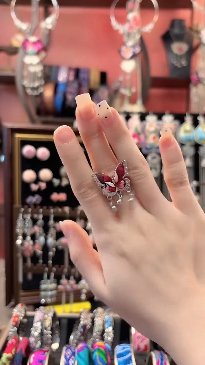 织绣 云织谣民族风精美饰品   480